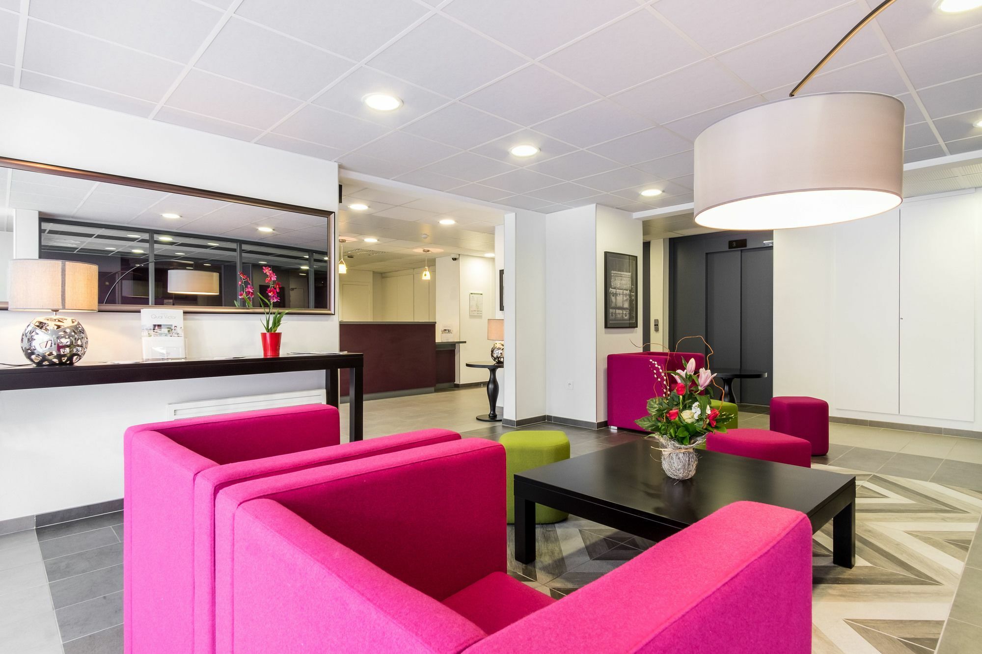 Nemea Appart Hotel Quai Victor Tours Centre Екстер'єр фото